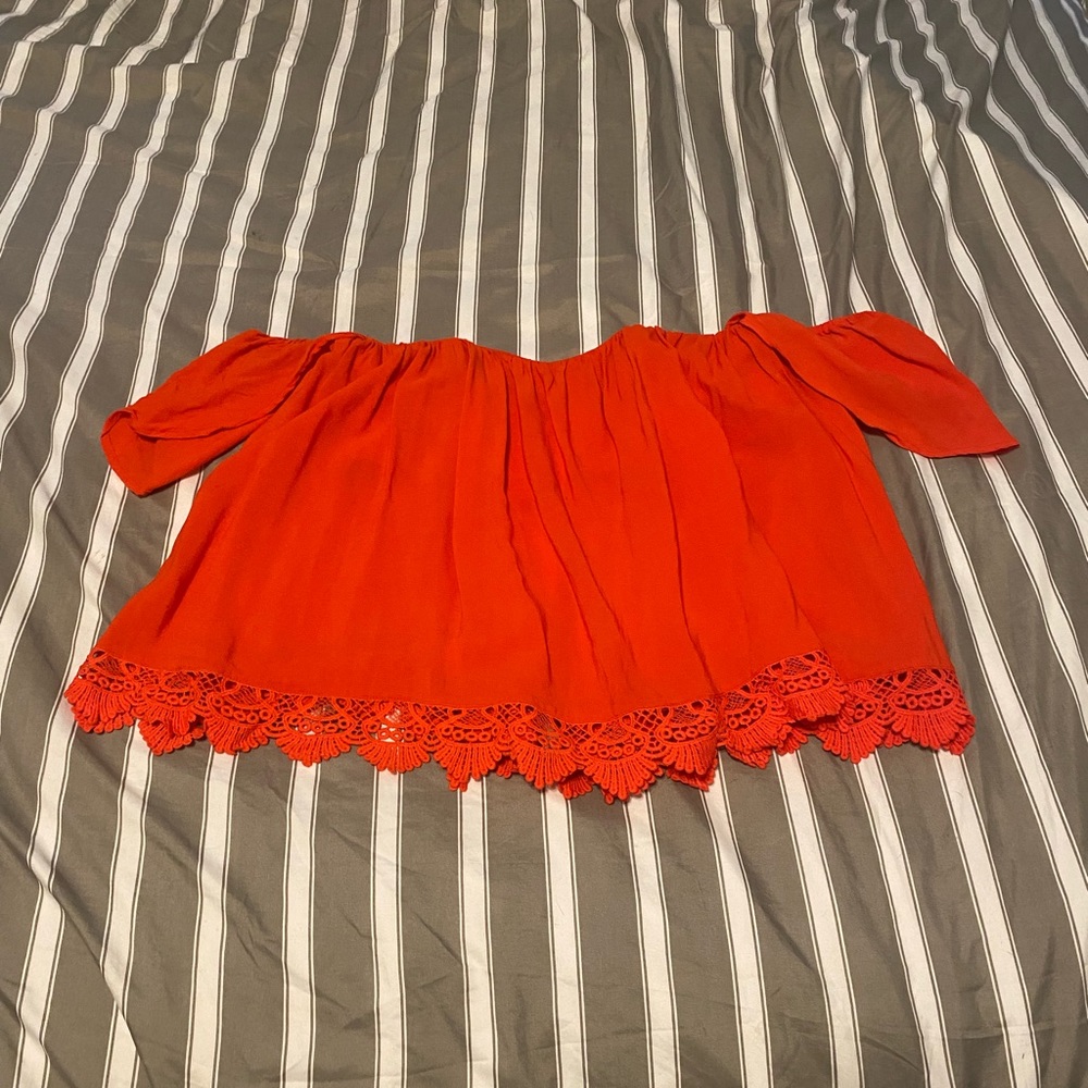 Lovers + Friends Red Off-Shoulder Blouse - Picture 5 of 7